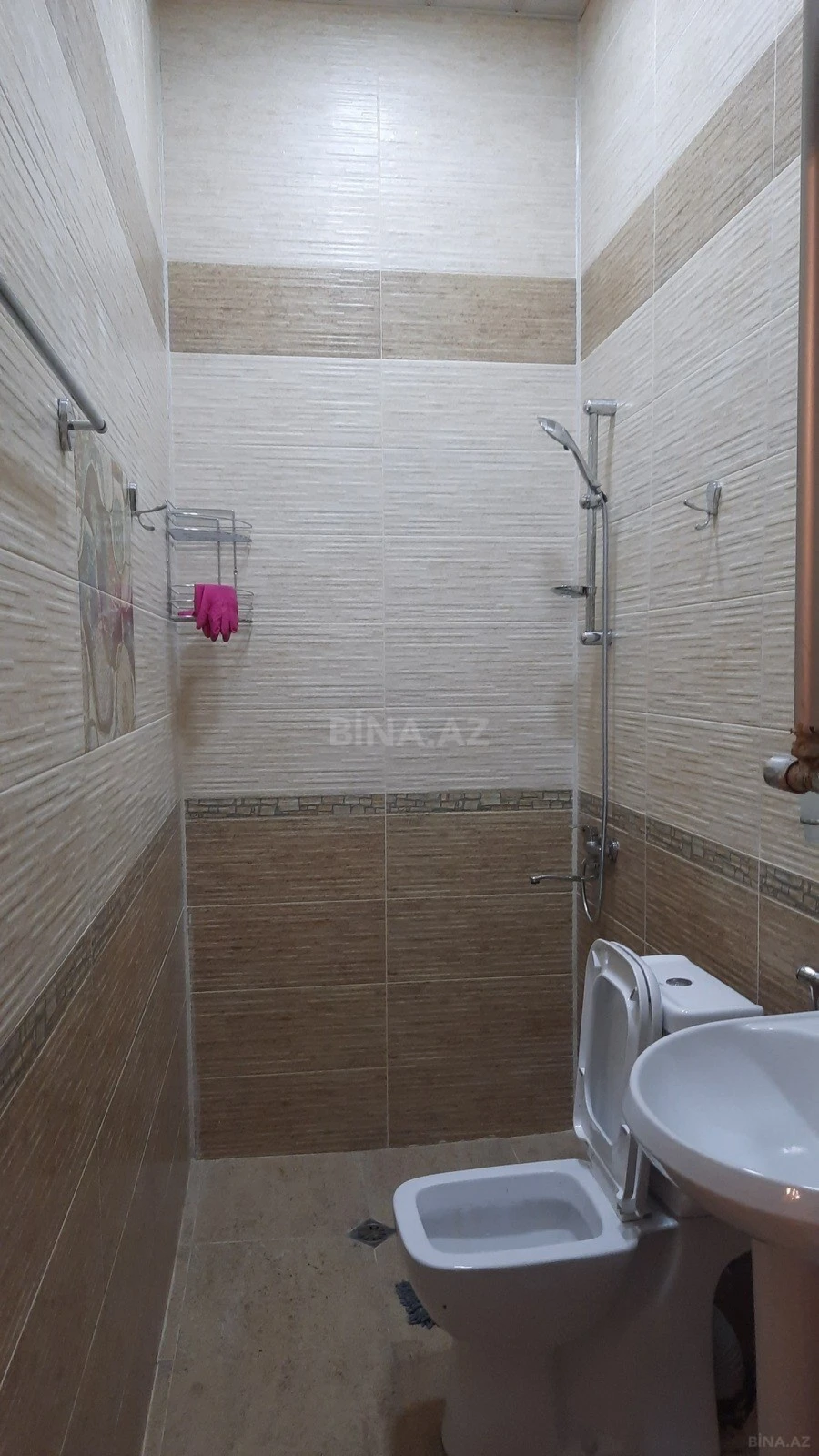 Satılır obyekt 60 m²