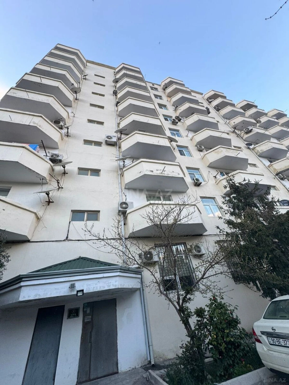 Satılır 3 otaqlı mənzil 110 m²