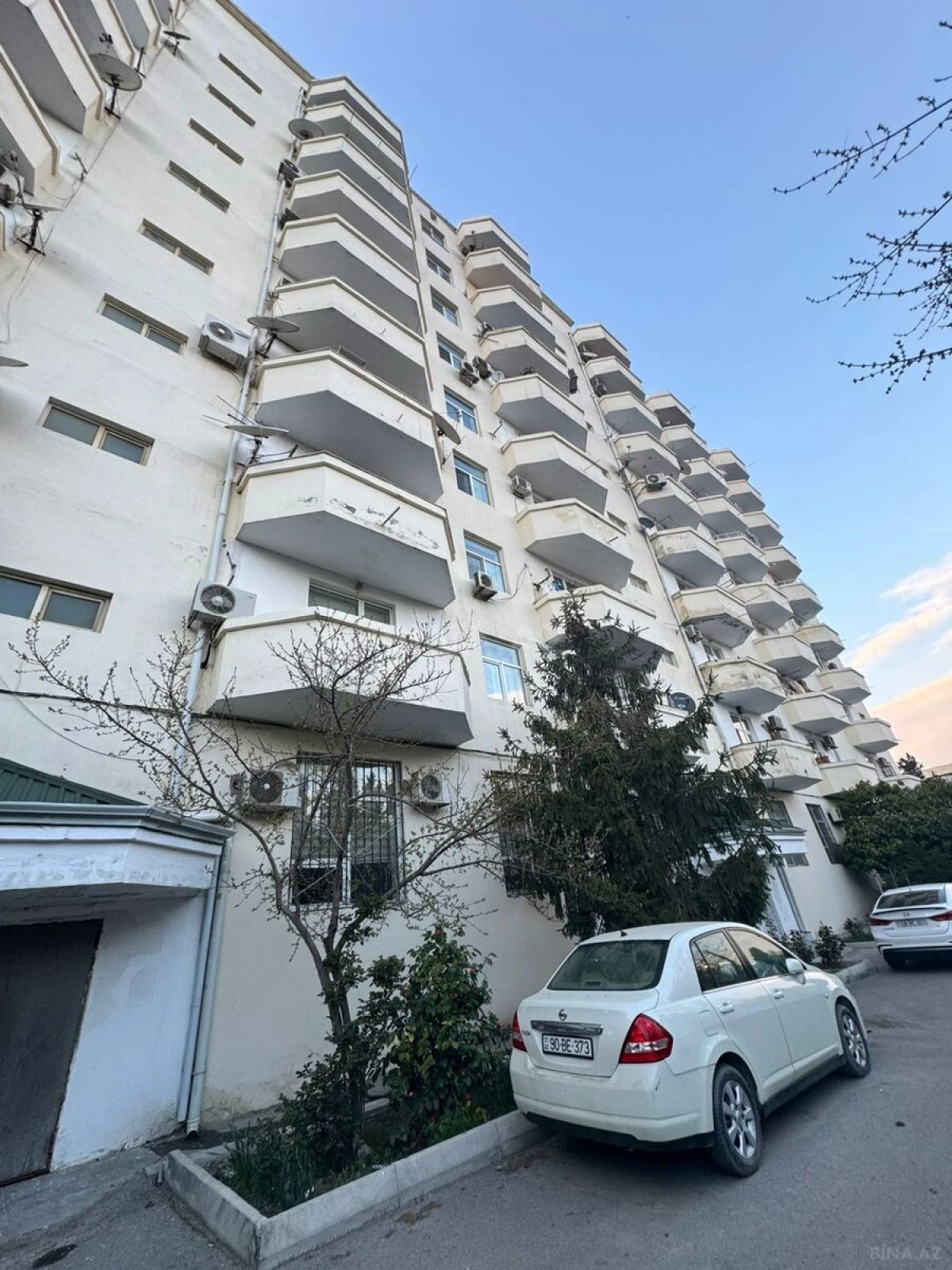 Satılır 3 otaqlı mənzil 110 m²