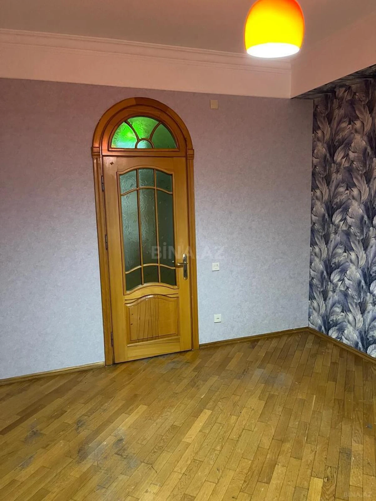 Satılır 3 otaqlı mənzil 128 m²