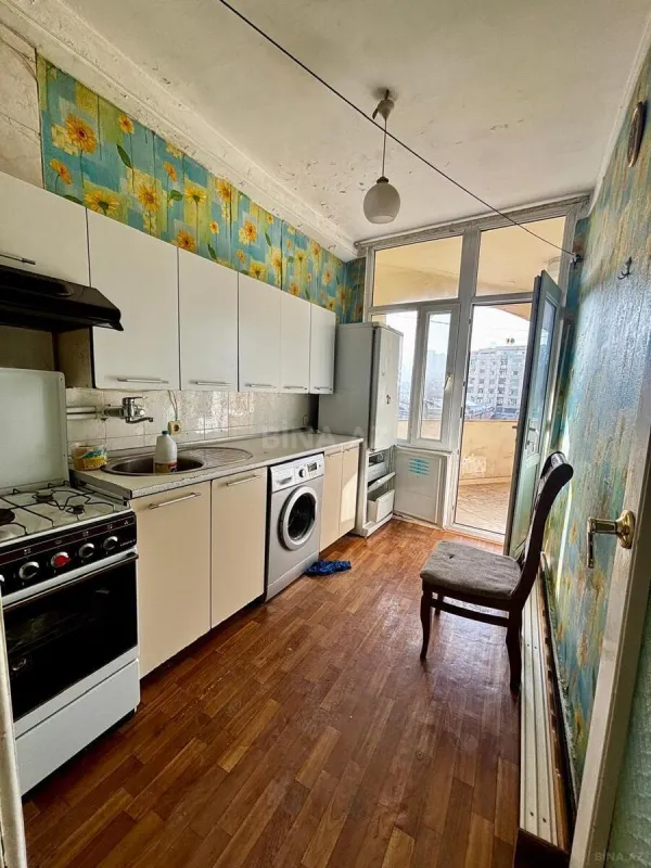 Satılır 3 otaqlı mənzil 71.7 m²