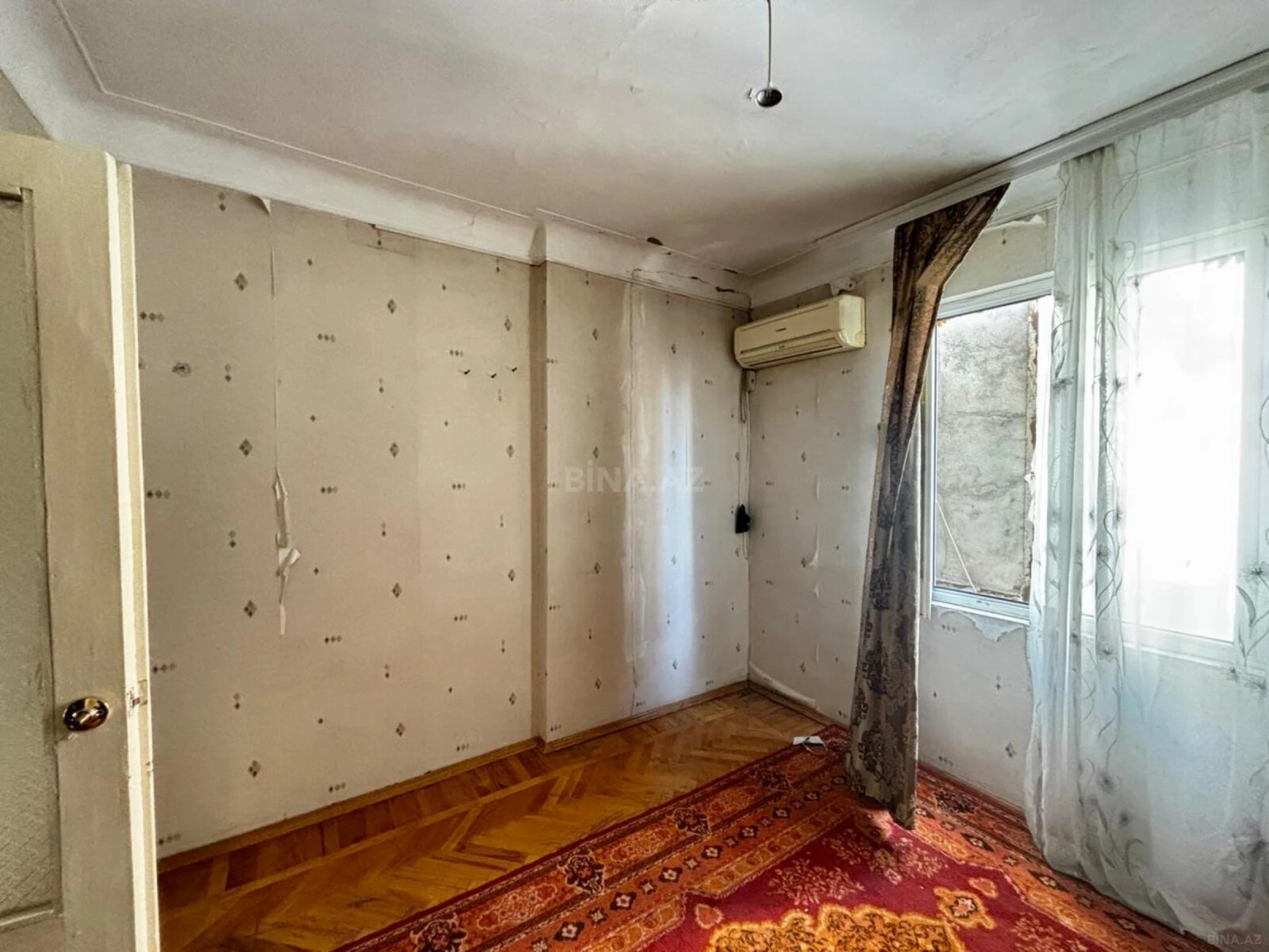 Satılır 3 otaqlı mənzil 71.7 m²