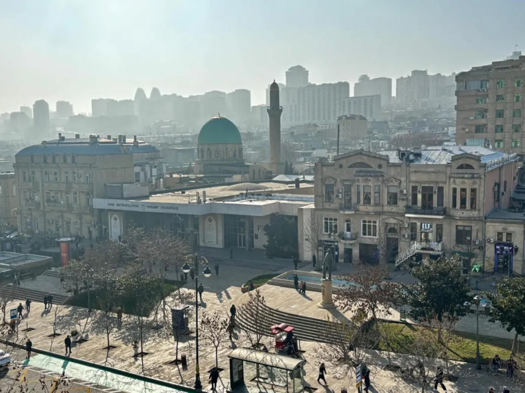 Satılır 3 otaqlı mənzil 71.7 m²