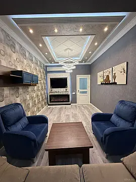 Kirayə verilir 2 otaqlı mənzil 85 m²