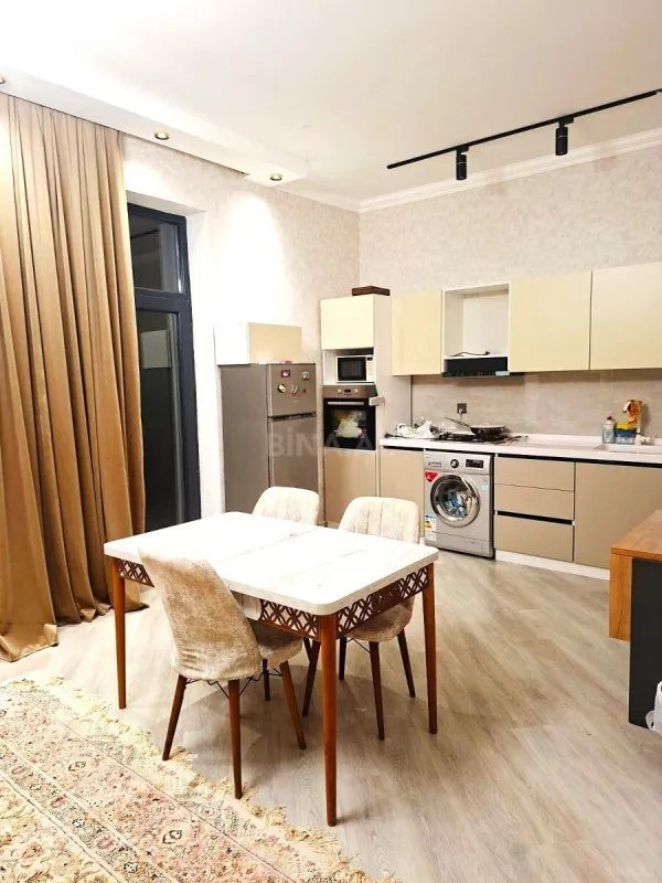 Satılır 4 otaqlı həyət evi 150 m²