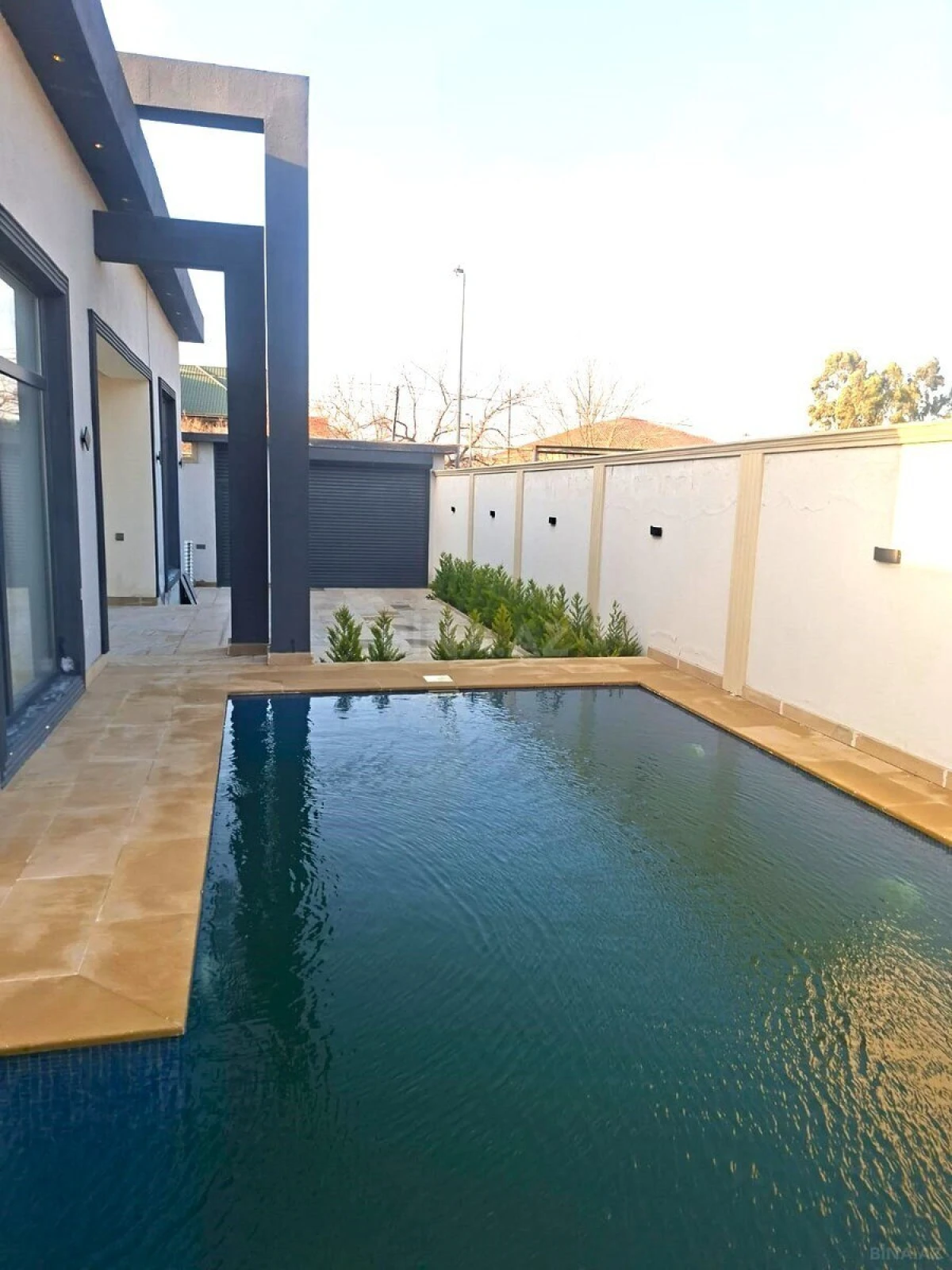Satılır 4 otaqlı həyət evi 150 m²