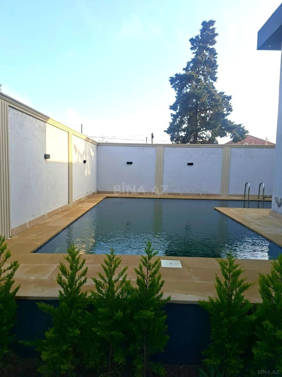 Satılır 4 otaqlı həyət evi 150 m²