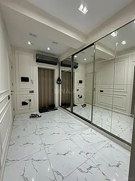 Satılır 2 otaqlı mənzil 56 m²