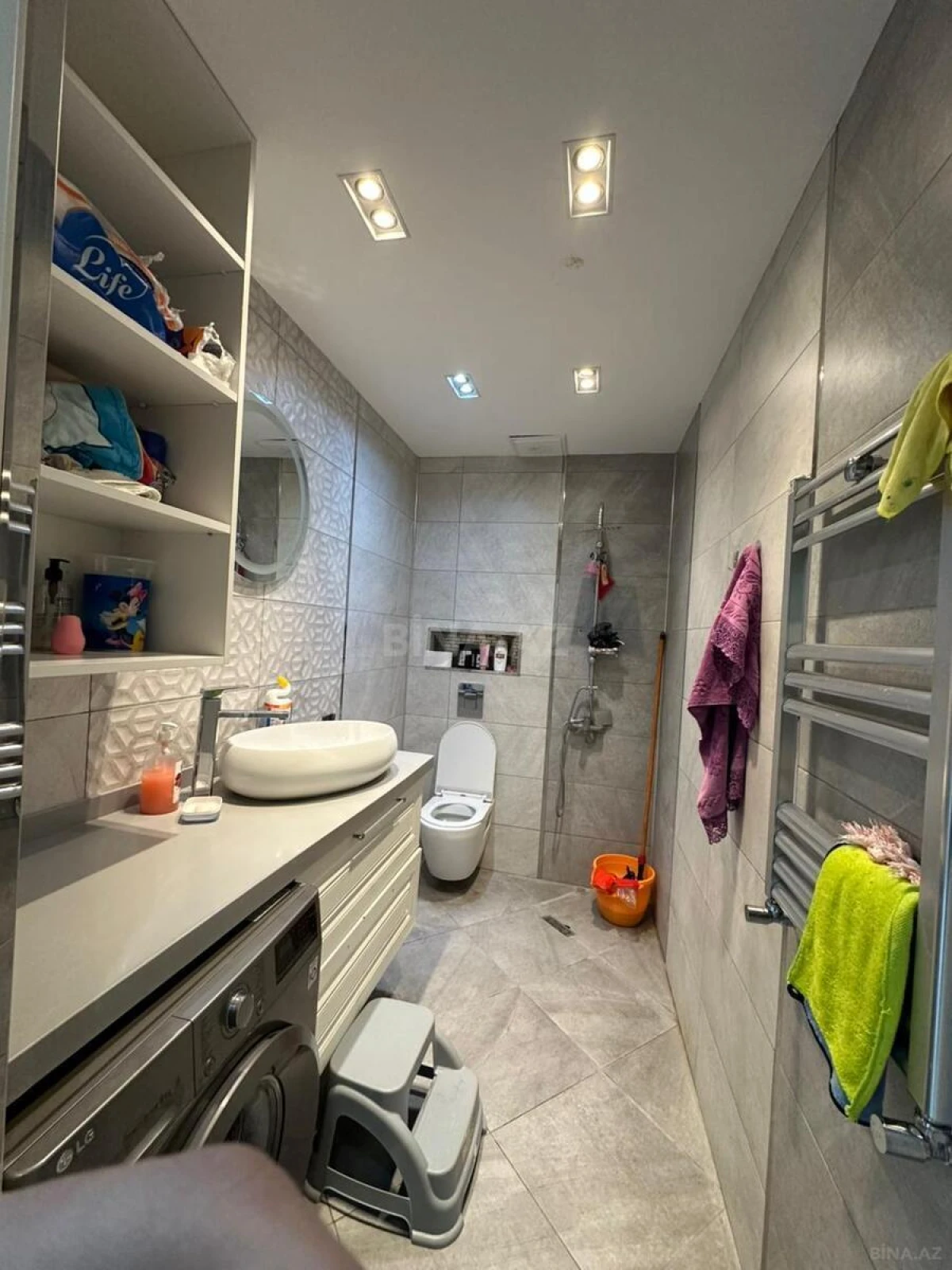 Satılır 2 otaqlı mənzil 56 m²