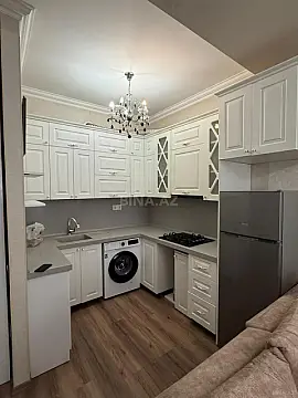 Kirayə verilir 2 otaqlı mənzil 60 m²