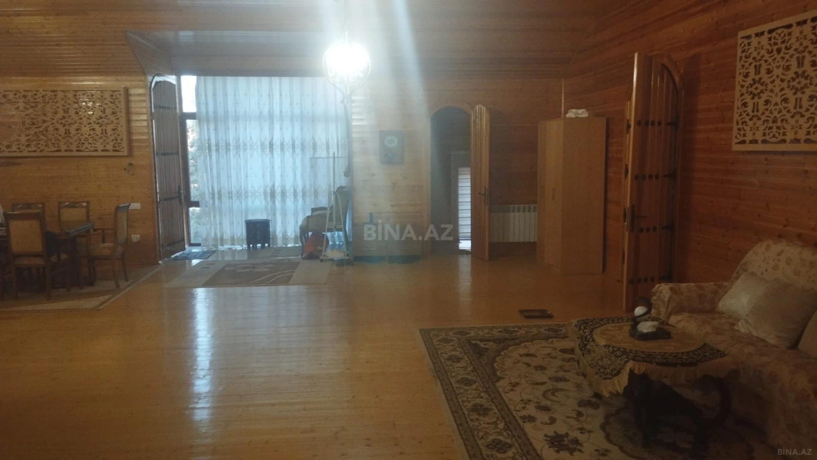 Kirayə verilir 6 otaqlı həyət evi 200 m²