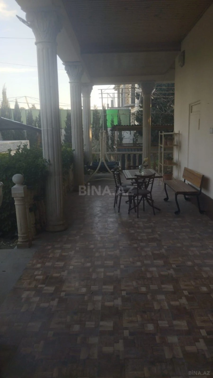 Kirayə verilir 6 otaqlı həyət evi 200 m²