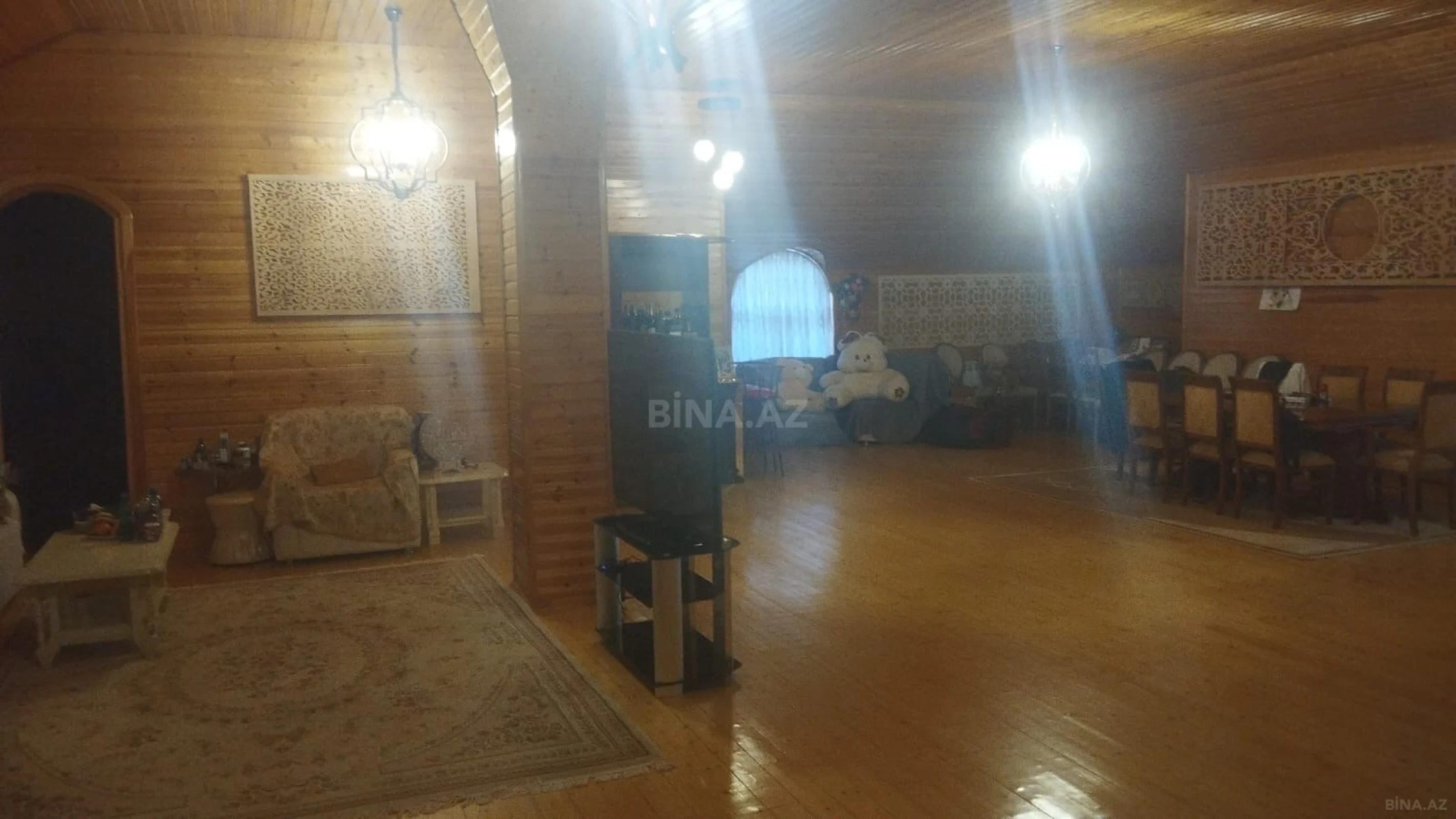 Kirayə verilir 6 otaqlı həyət evi 200 m²