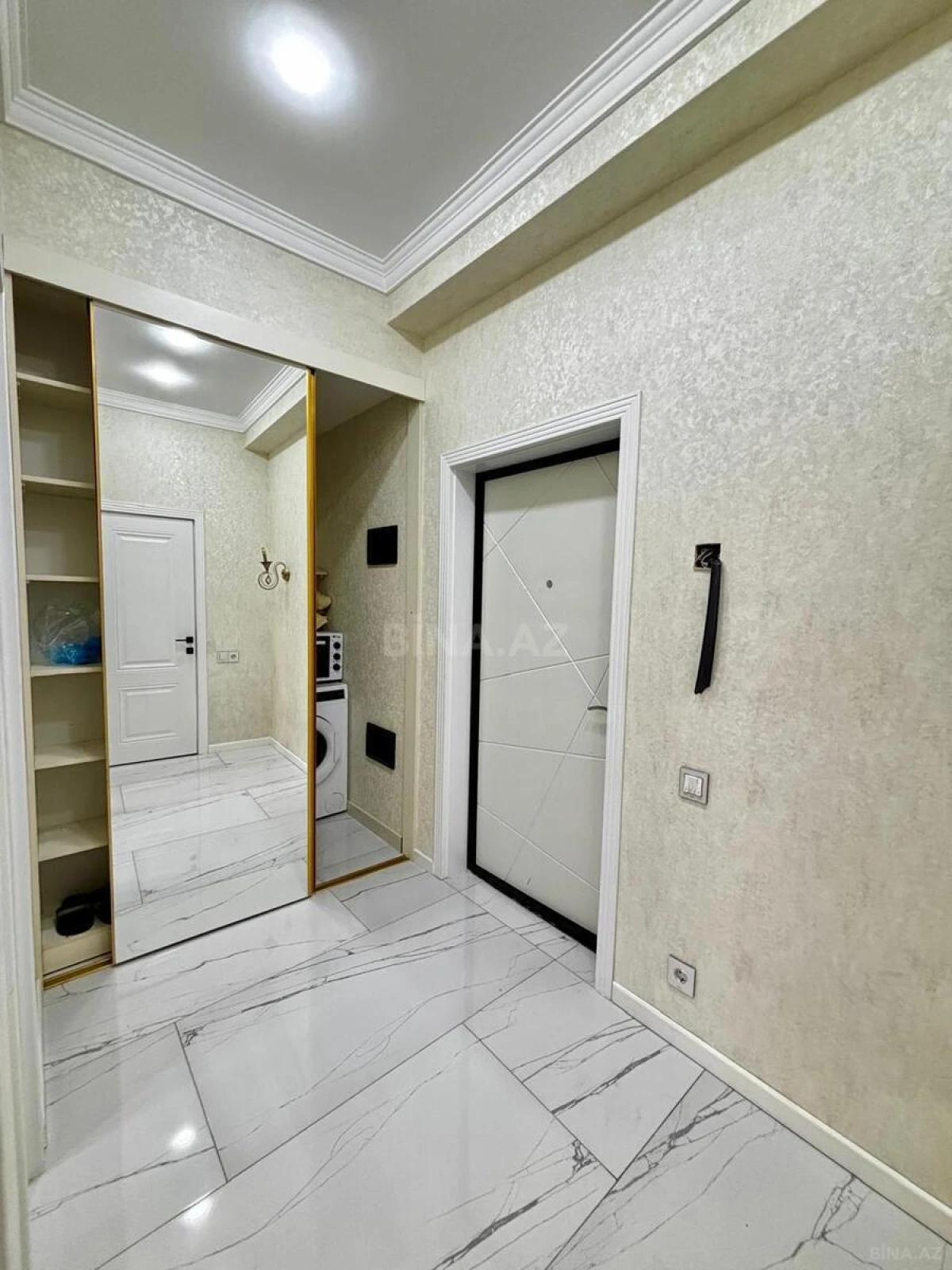 Kirayə verilir 2 otaqlı mənzil 55.7 m²