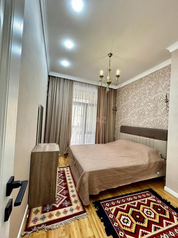 Kirayə verilir 2 otaqlı mənzil 55.7 m²