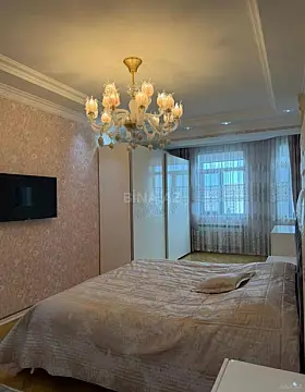 Satılır 3 otaqlı mənzil 154 m²