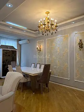 Satılır 3 otaqlı mənzil 154 m²