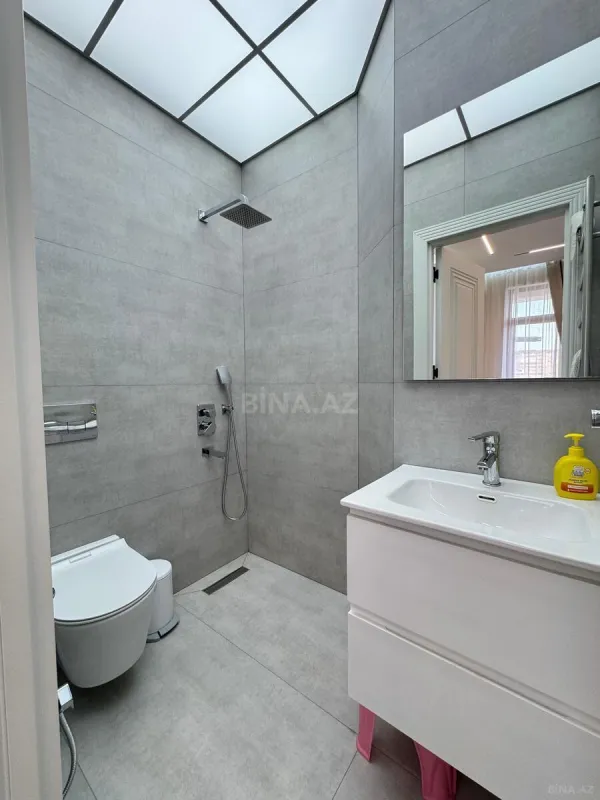 Satılır 3 otaqlı mənzil 110 m²