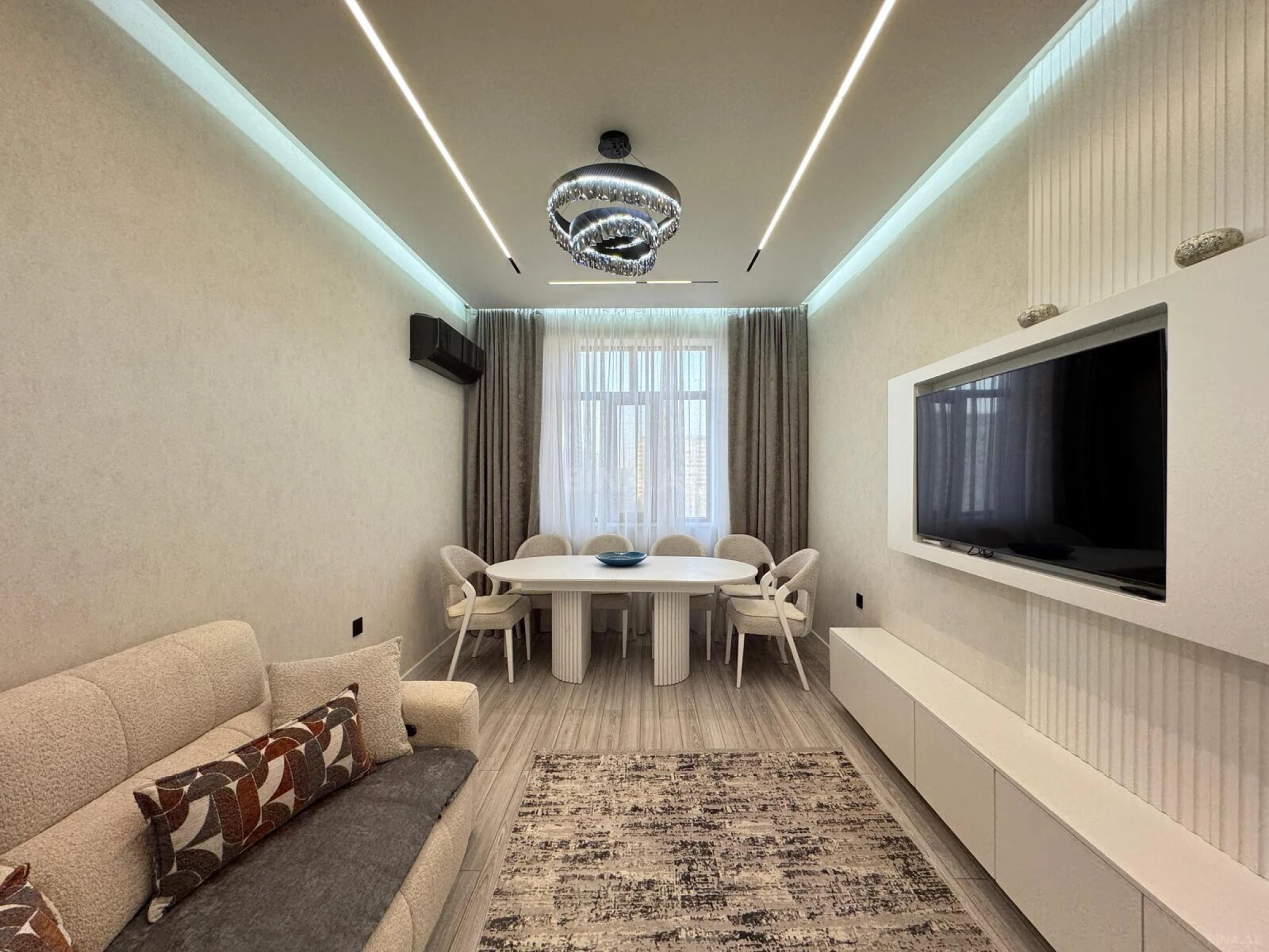 Satılır 3 otaqlı mənzil 110 m²