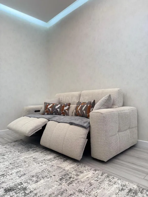 Satılır 3 otaqlı mənzil 110 m²