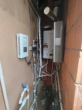 Satılır 5 otaqlı həyət evi 120 m²