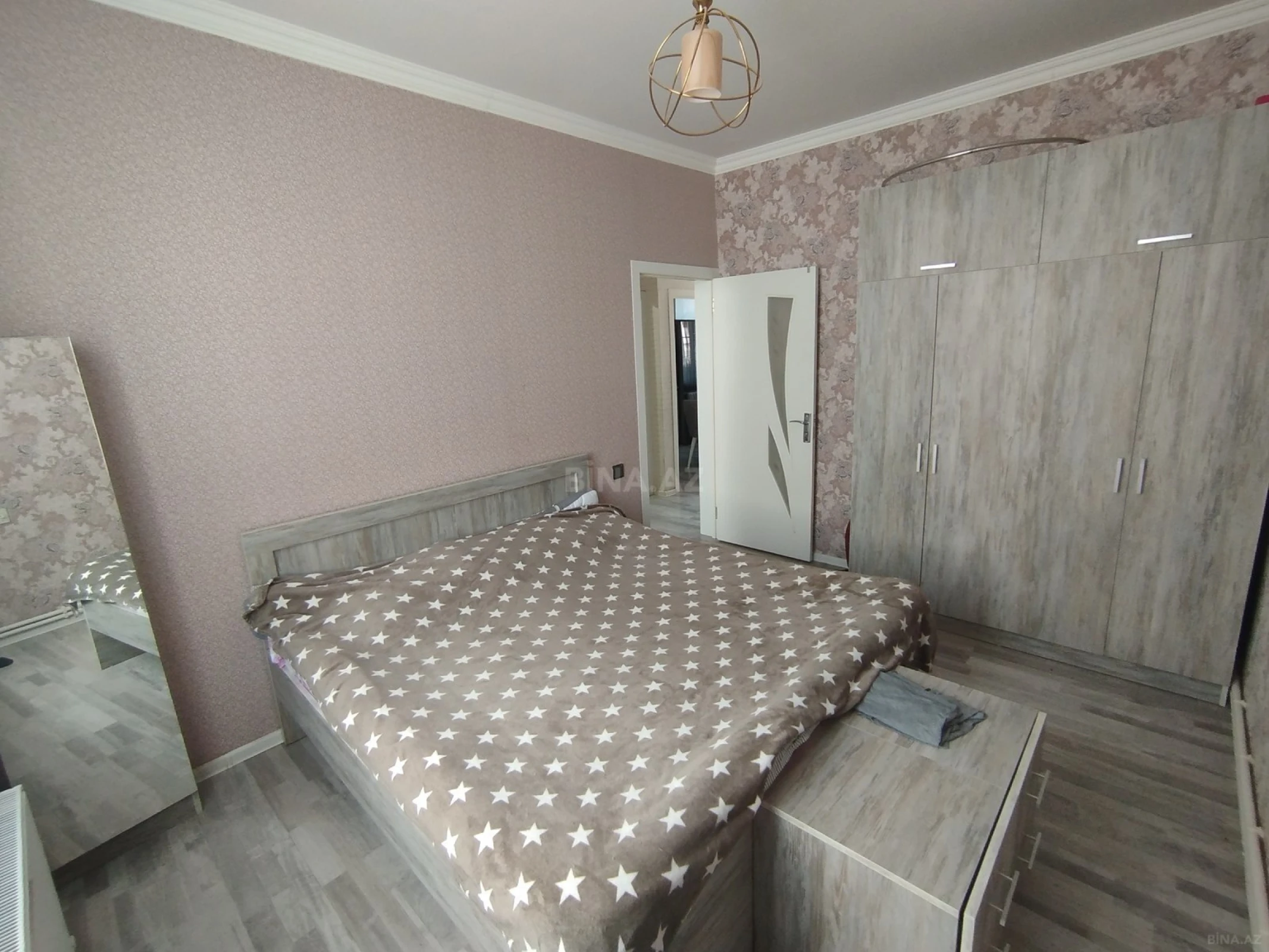 Satılır 5 otaqlı həyət evi 120 m²