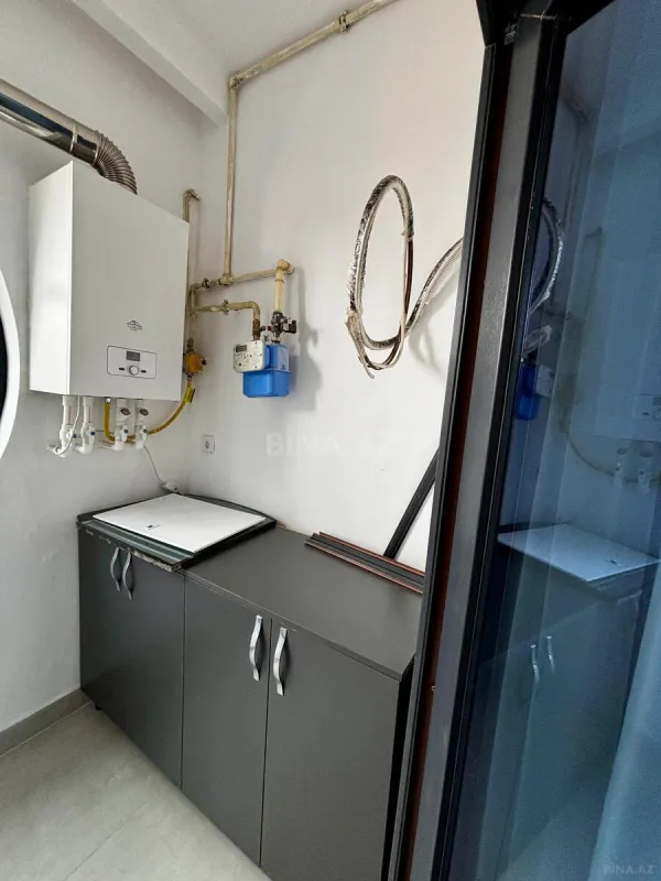 Satılır 3 otaqlı mənzil 101.7 m²