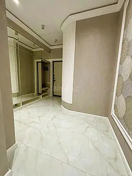 Satılır 3 otaqlı mənzil 101.7 m²