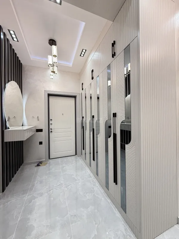 Satılır 2 otaqlı mənzil 80 m²