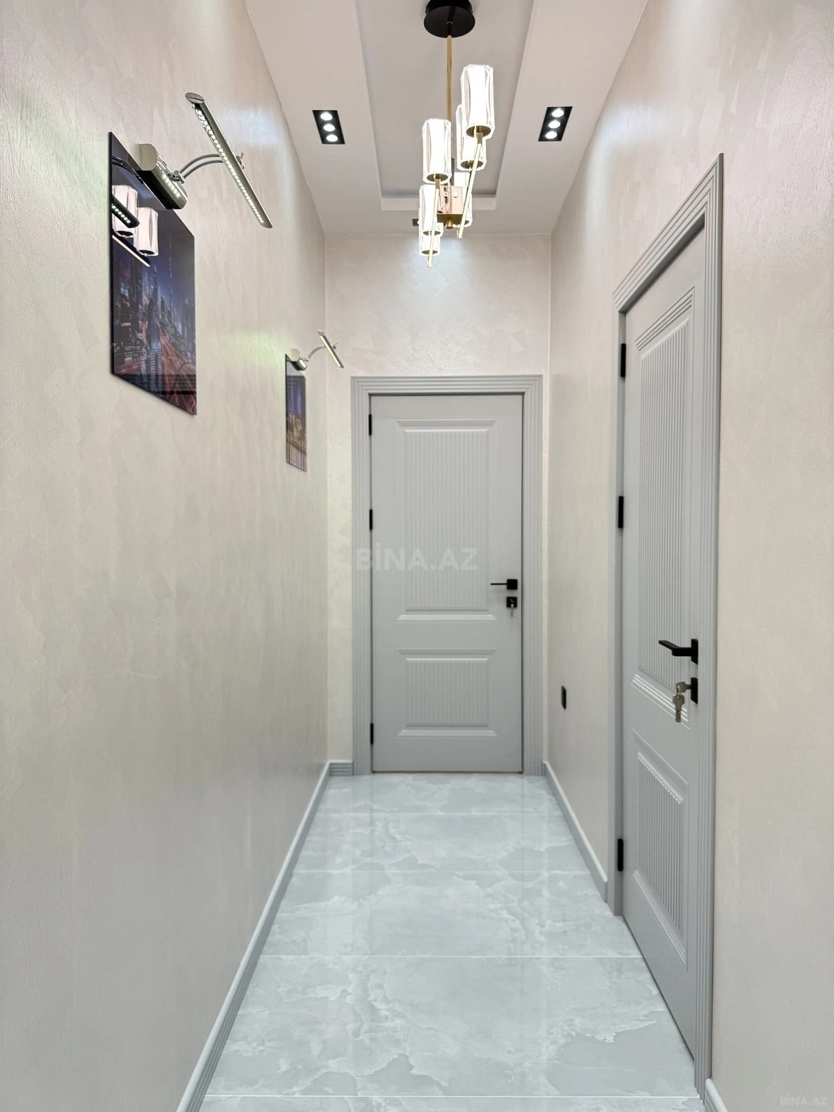 Satılır 2 otaqlı mənzil 80 m²