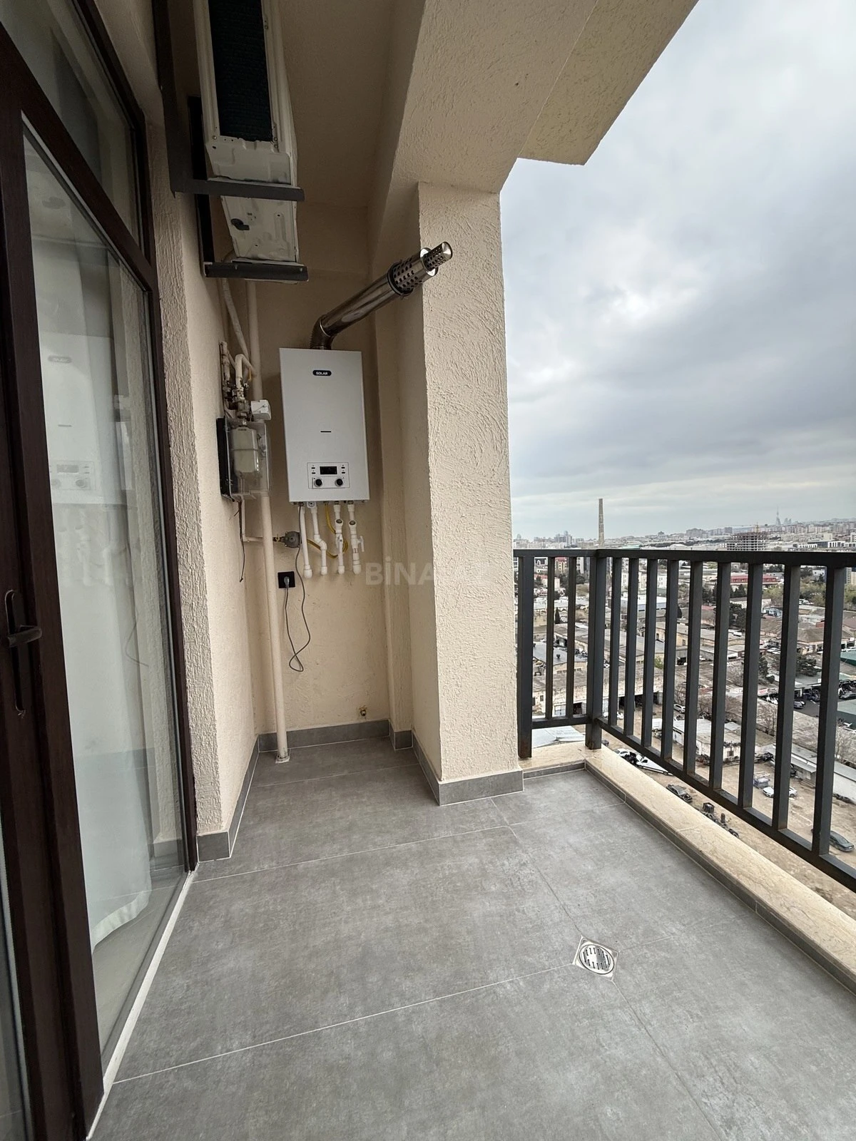 Satılır 2 otaqlı mənzil 80 m²