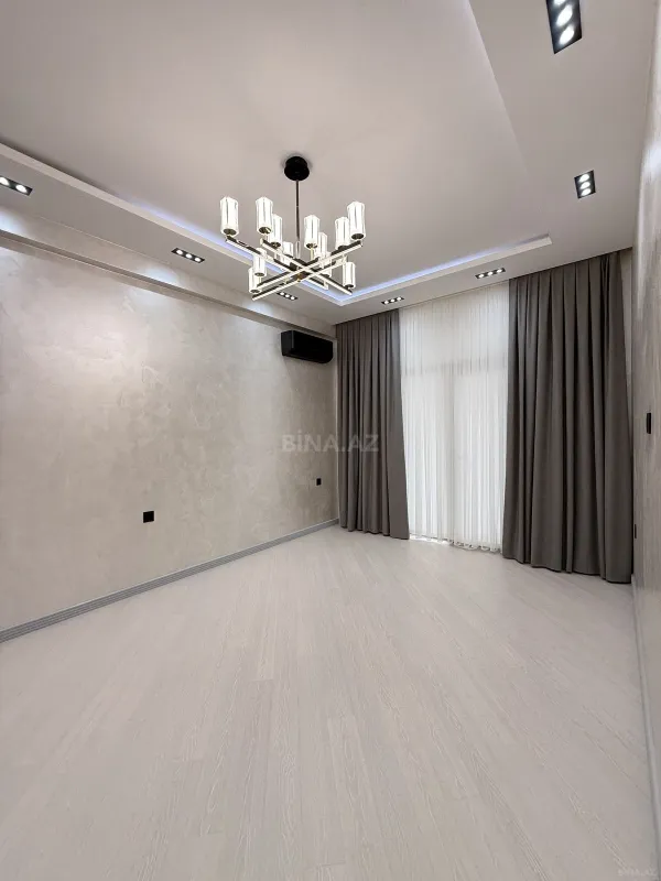 Satılır 2 otaqlı mənzil 80 m²
