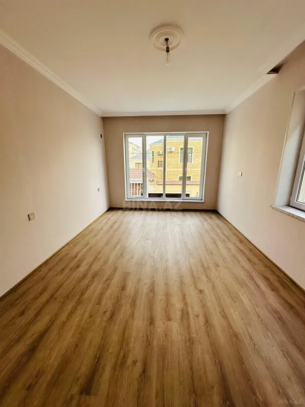 Satılır 5 otaqlı həyət evi 157 m²
