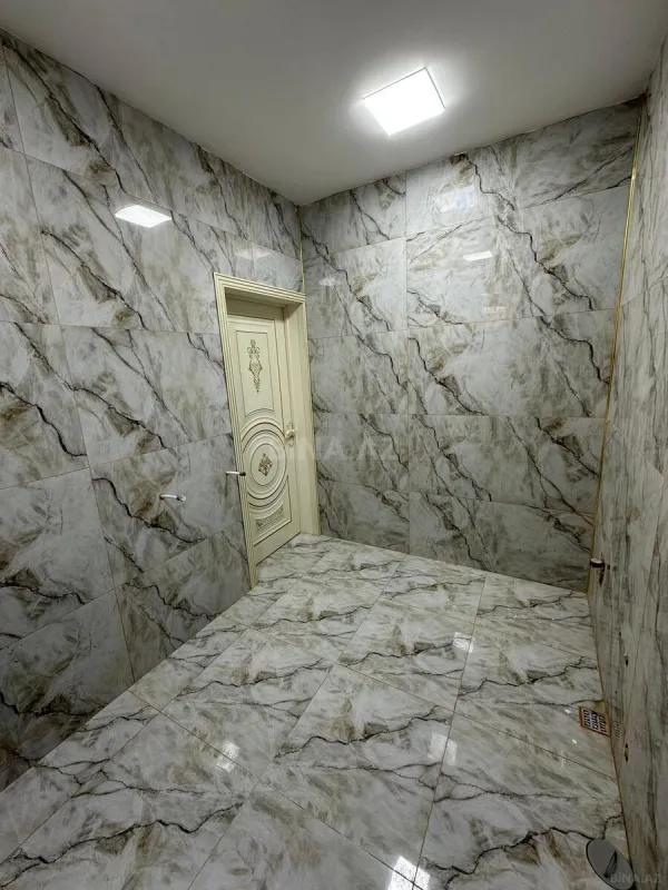 Satılır 5 otaqlı həyət evi 157 m²