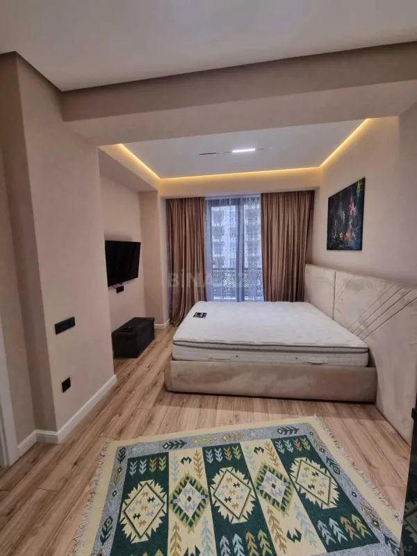 Kirayə verilir 2 otaqlı mənzil 80 m²