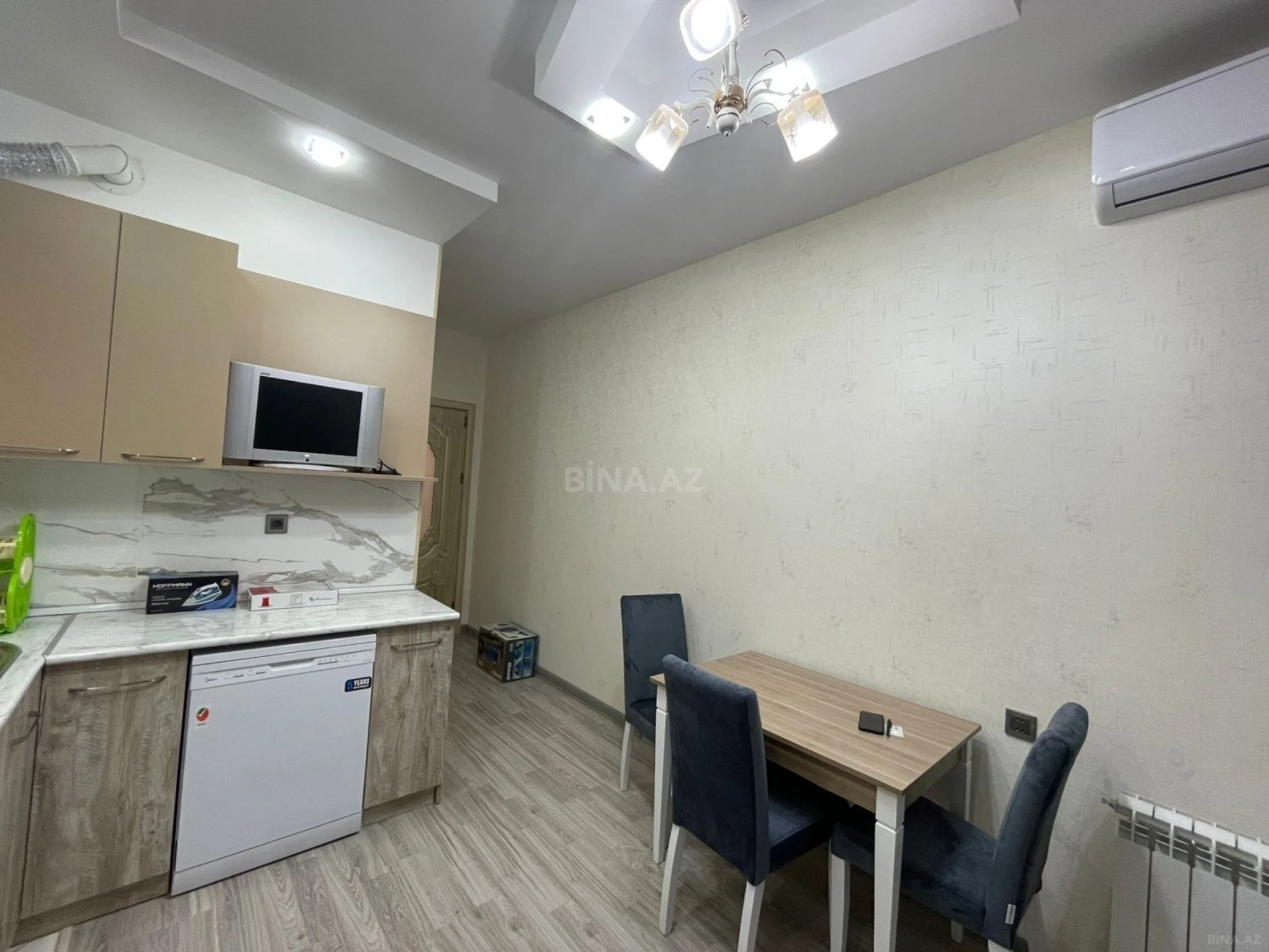 Kirayə verilir 3 otaqlı mənzil 105 m²