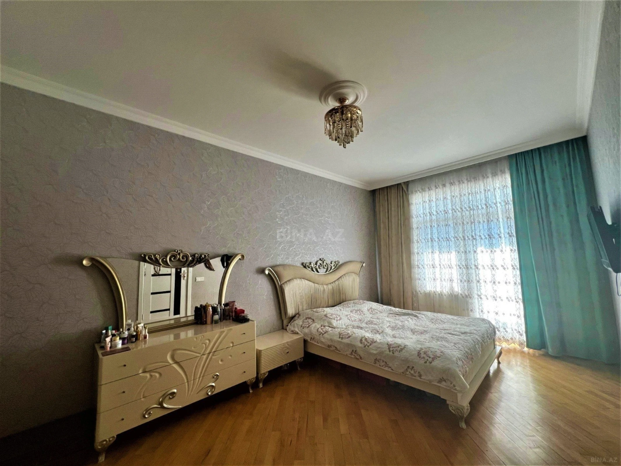 Kirayə verilir 3 otaqlı mənzil 90 m²
