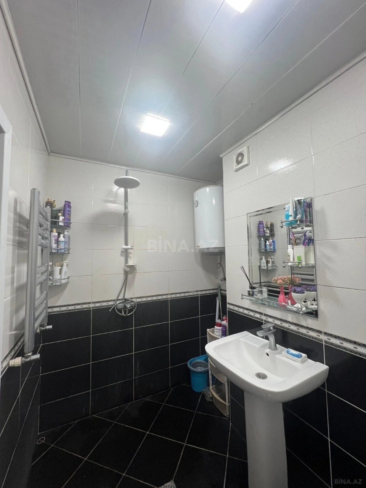 Kirayə verilir 3 otaqlı mənzil 90 m²