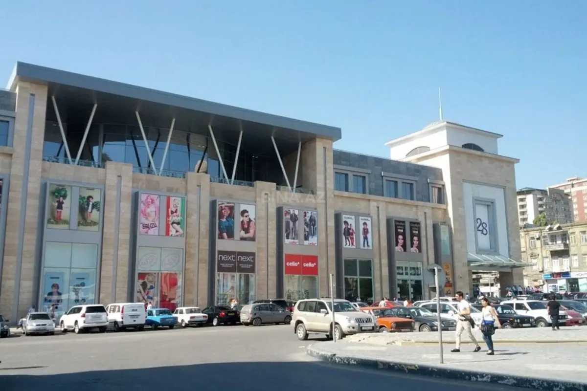 Satılır 2 otaqlı mənzil 65 m²