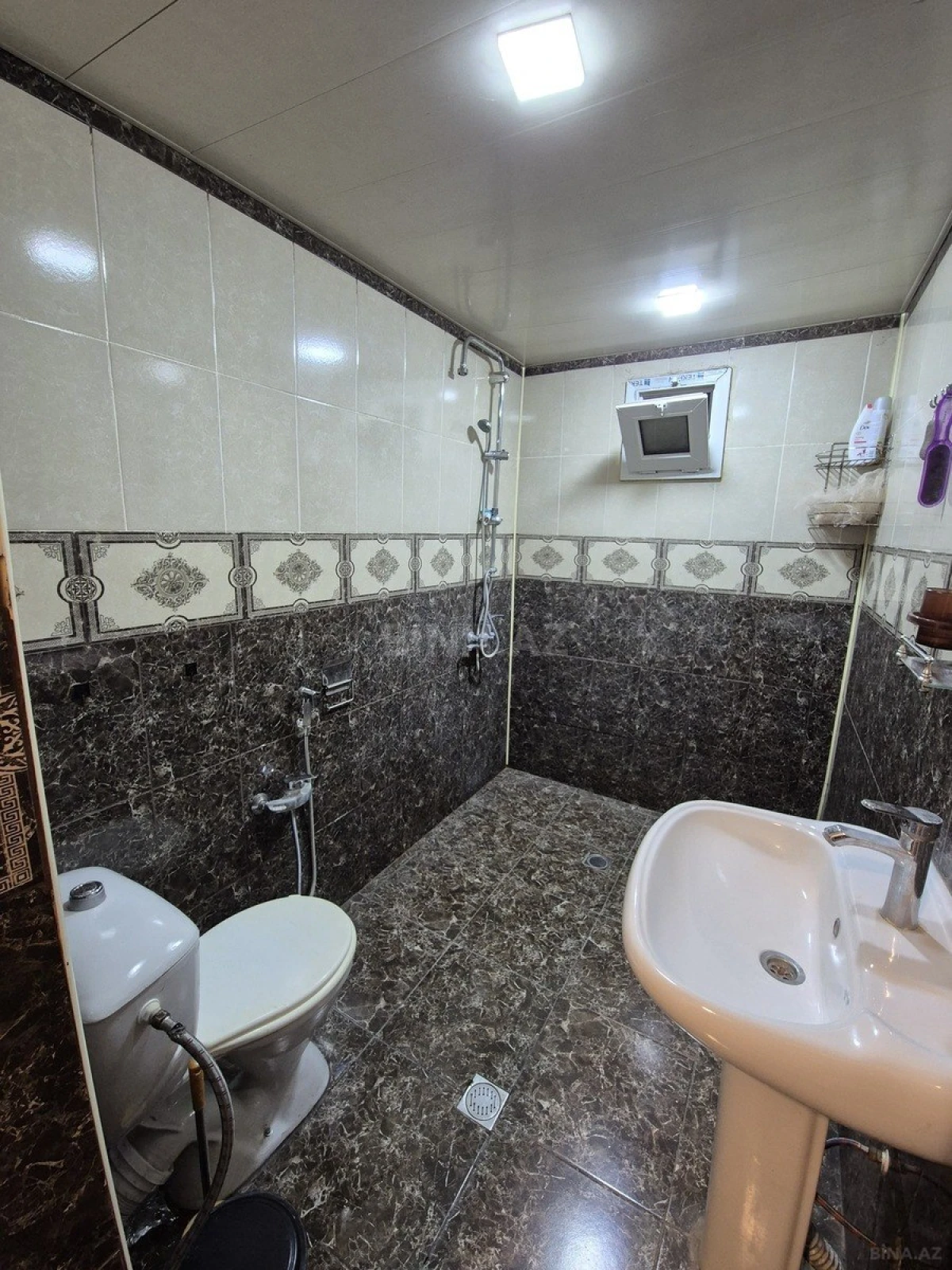Kirayə verilir 1 otaqlı həyət evi 25 m²