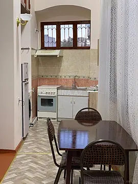 Kirayə verilir 2 otaqlı mənzil 55 m²