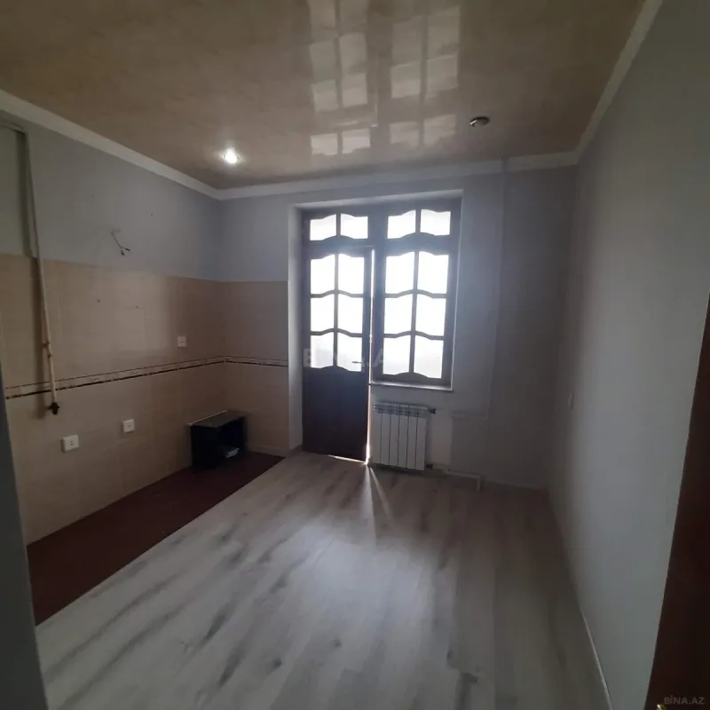 Satılır 3 otaqlı mənzil 70 m²