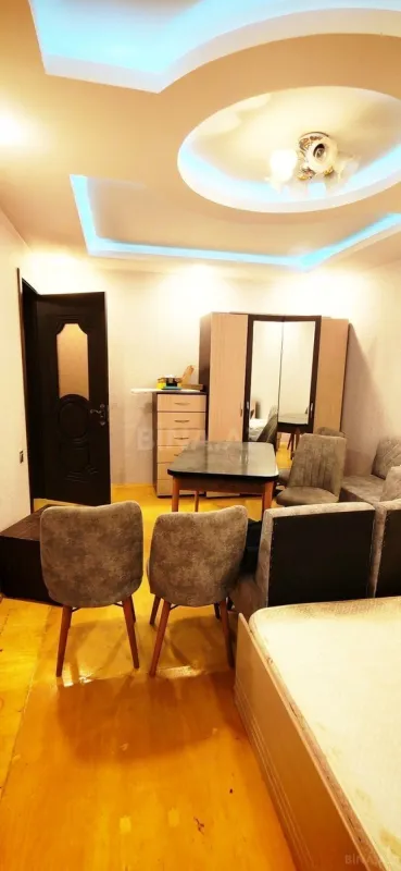 Kirayə verilir 2 otaqlı həyət evi 50 m²