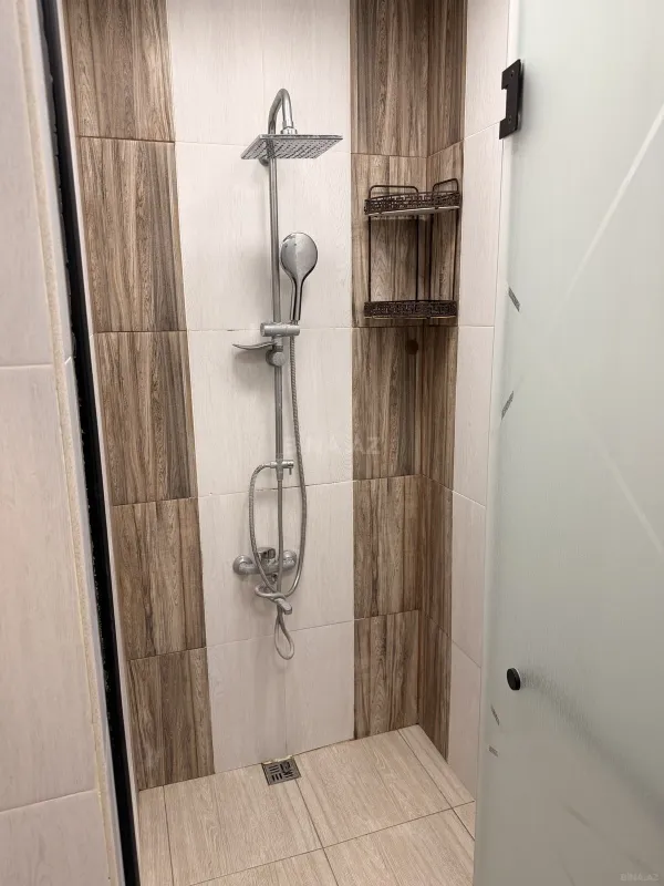 Kirayə verilir 2 otaqlı mənzil 65 m²