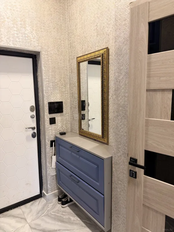 Kirayə verilir 2 otaqlı mənzil 65 m²