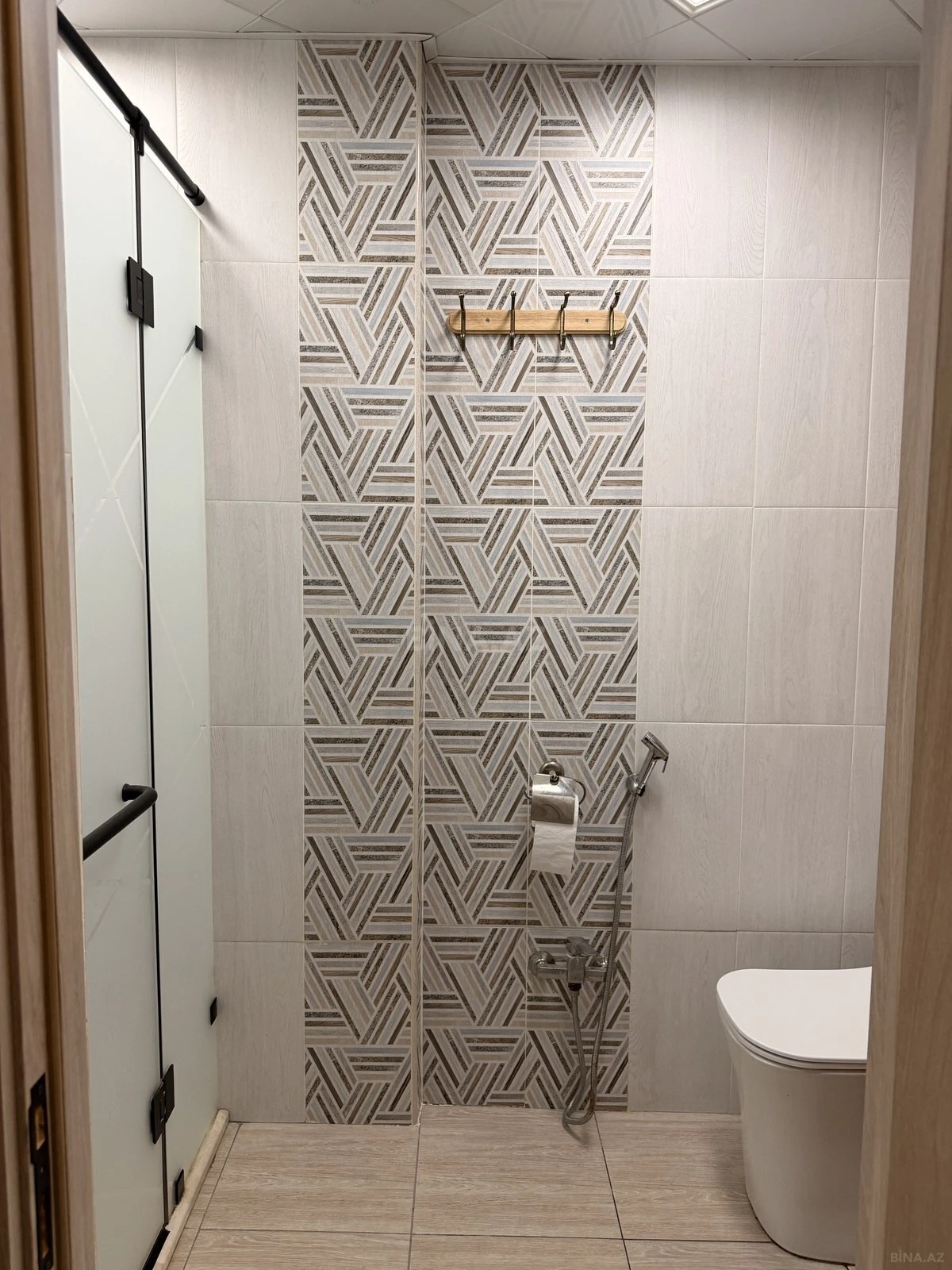 Kirayə verilir 2 otaqlı mənzil 65 m²