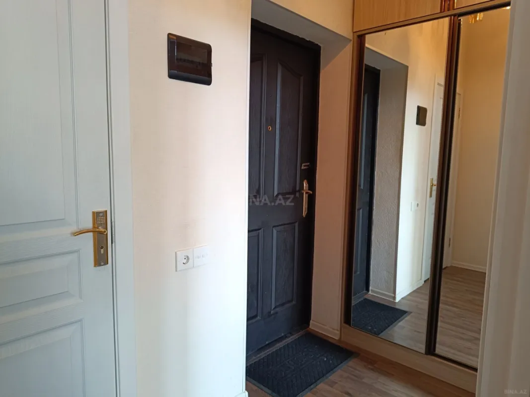 Satılır 1 otaqlı mənzil 45 m²