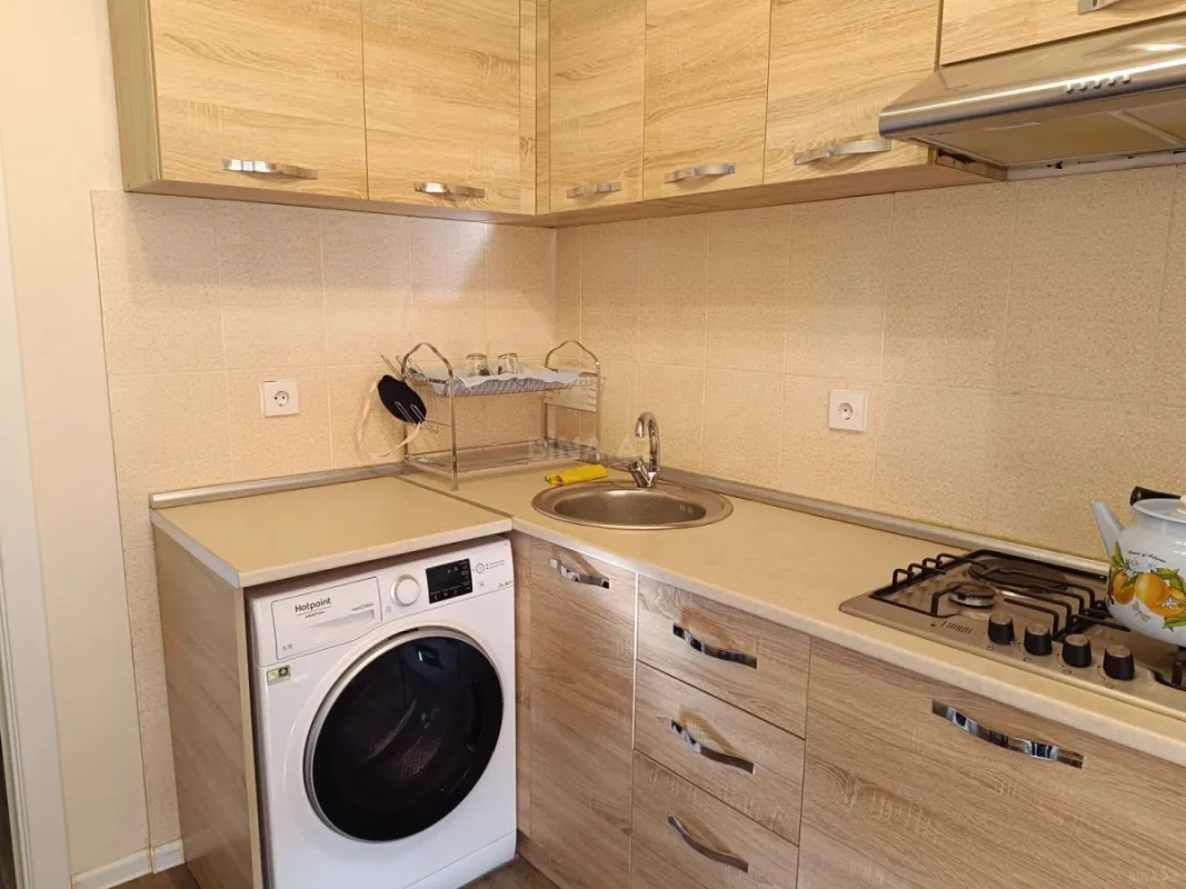 Satılır 1 otaqlı mənzil 45 m²