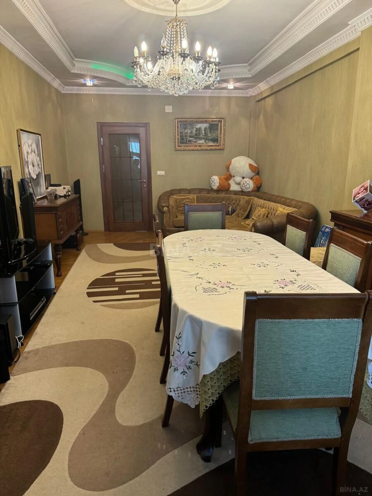 Kirayə verilir 3 otaqlı mənzil 107 m²