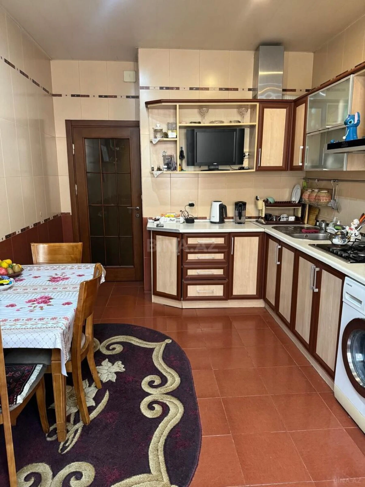 Kirayə verilir 3 otaqlı mənzil 107 m²